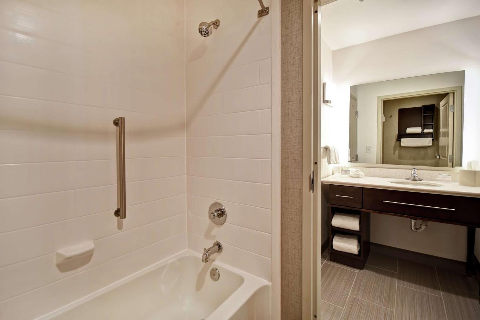 Homewood Suites By Hilton Novi Detroit Eksteriør bilde